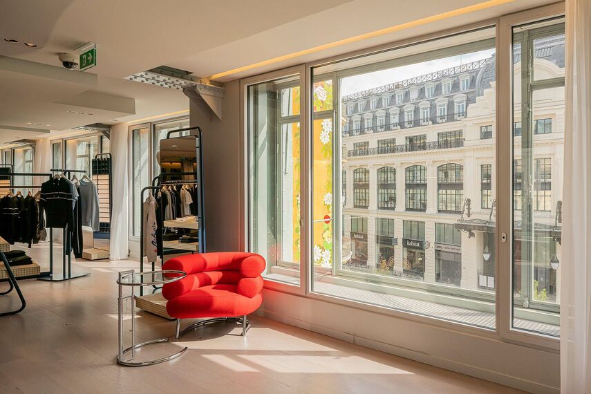 unico Fenster, unico xs Fenster and fuego light Türen - La Samaritaine, Paris located in Paris, Frankreich