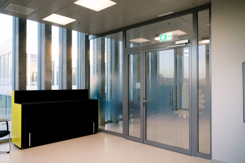 thermfix vario Fassaden, fuego light Türen, unico Türen and presto 50 Türen - The Circle, Zürich located in Zürich, Schweiz