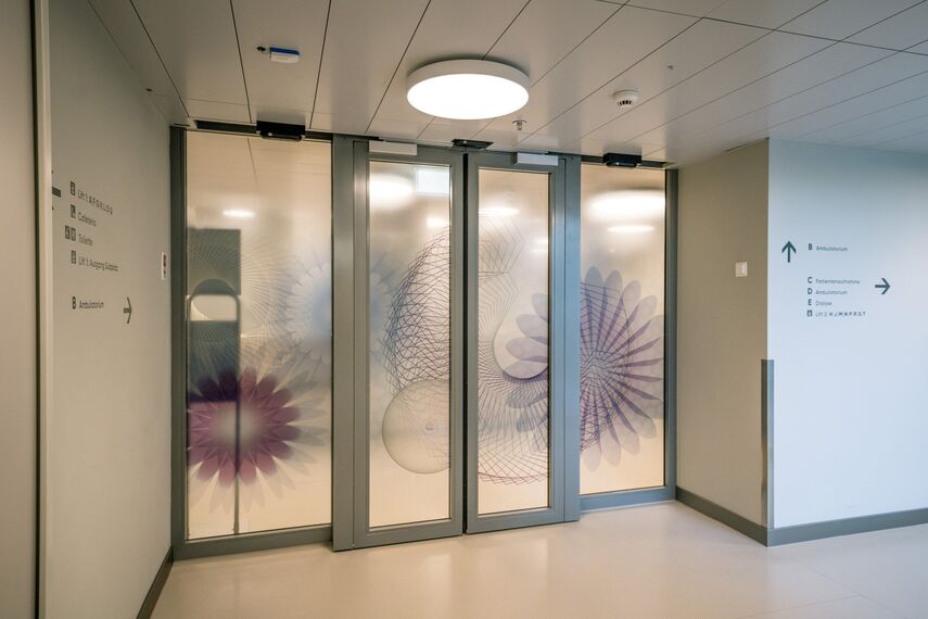 thermfix vario Fassaden, fuego light Türen, unico Türen and presto 50 Türen - The Circle, Zürich located in Zürich, Schweiz