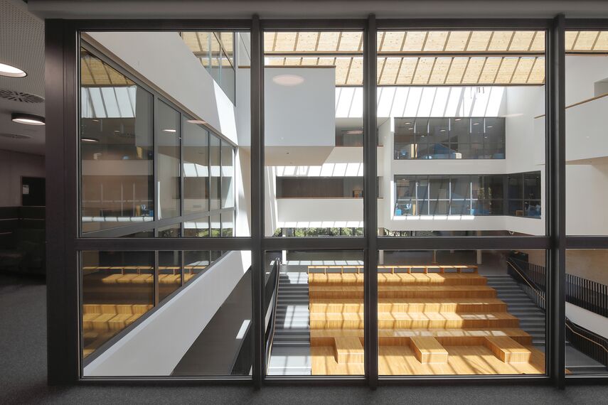 fuego light Fenster, fuego light Türen, presto 60s Türen and presto 50 Türen - Berufsbildungszentrum Dithmarschen located in Heide, Deutschland